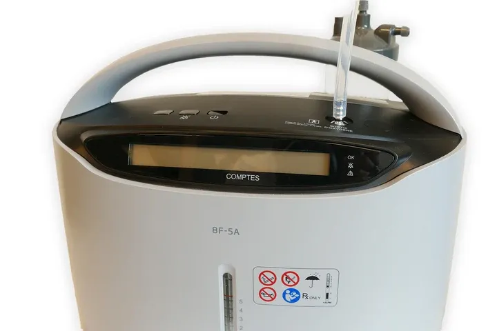 yuwell-yuwell-8f-5a-zuurstofconcentrator-37624675270875.webp