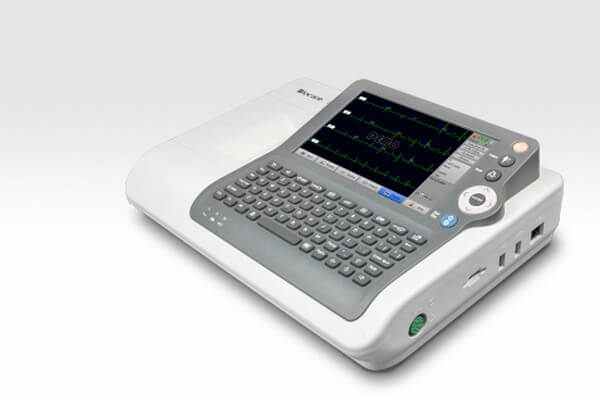מכשיר א.ק.ג 3 ערוצים Biocare iE 3. מסך LCD 7". מדפסת מובנית. מקלדת אלפאנומרית. לרופאי משפחה. ס.מדיק יבוא