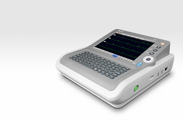 מכשיר א.ק.ג 6 ערוצים Biocare iE 6. מסך מגע 8". זיכרון 3,000. מדפסת 112 מ"מ. מקלדת אלפאנומרית. ס.מדיק יבוא